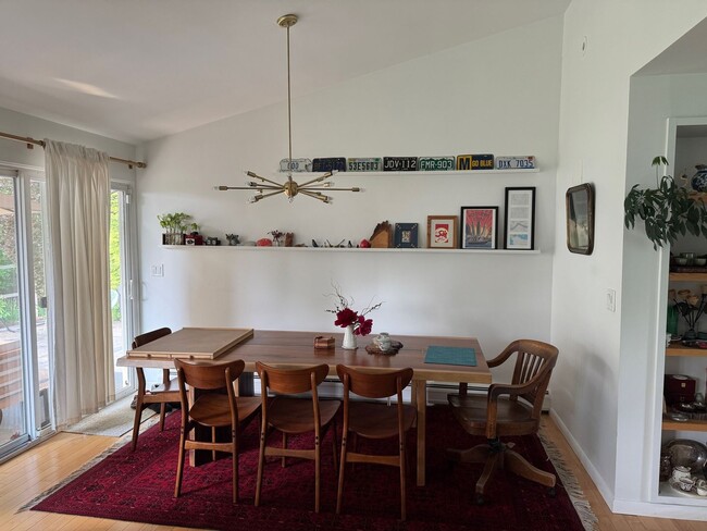 Photo - 1237 Meadowbrook Ave