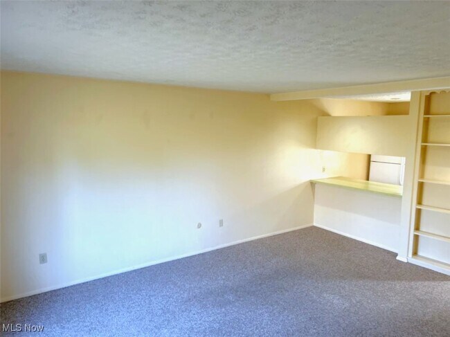 Photo - 123 Orchard Dr
