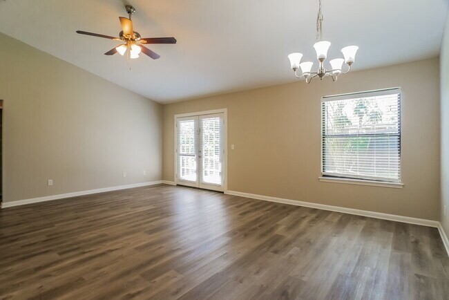 Photo - 11548 Treasury Cir S