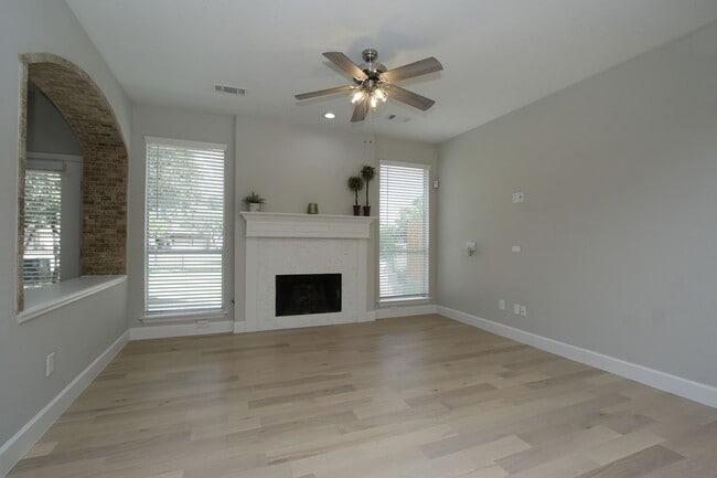 Photo - 7914 Glenn Cliff Dr