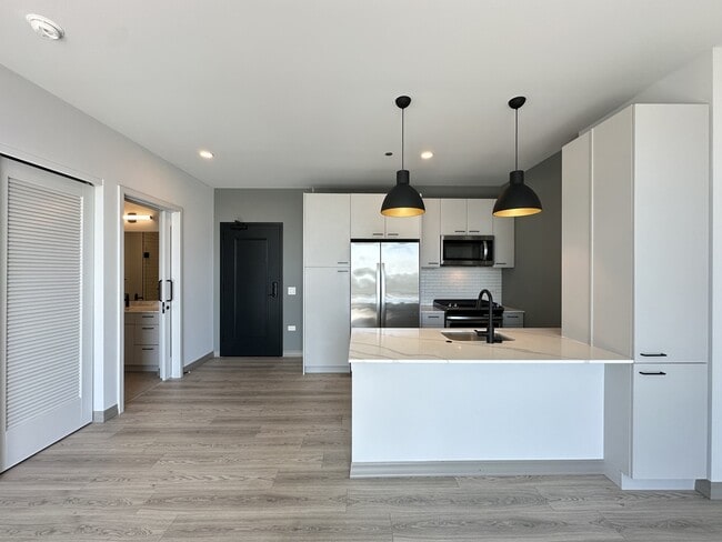 Photo - 2155 N Elston Ave Unidad 817