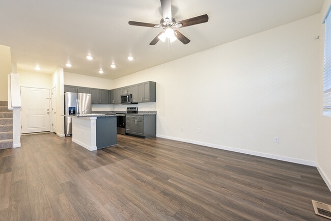 Photo - 13470 Oneida Ln