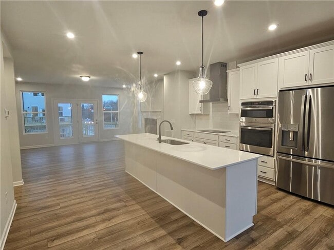 Photo - 2859 Beacon Cove