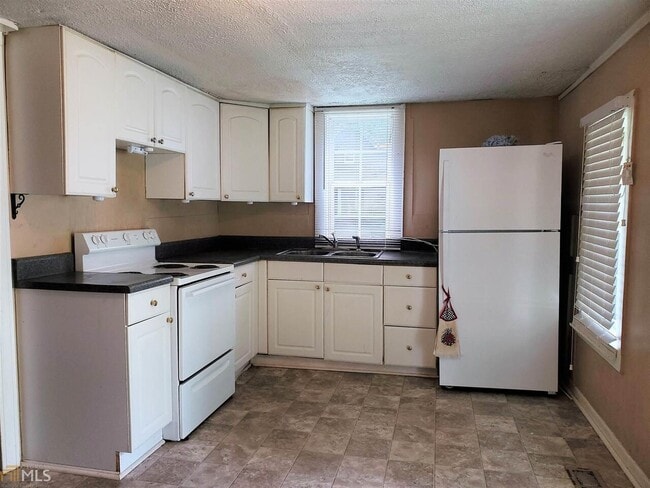 Photo - 339 Mahaffey St