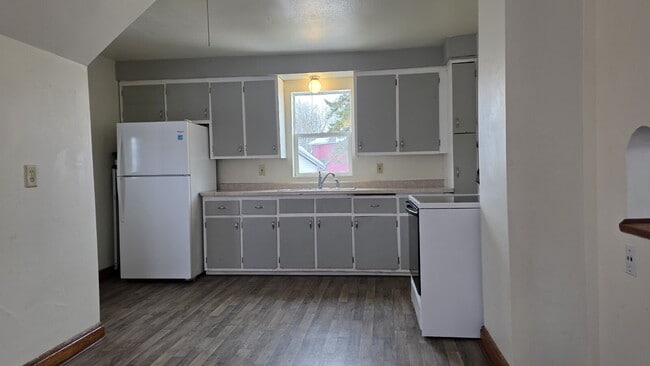 Photo - 3 Bedroom Home