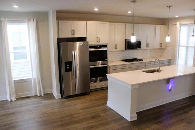 Photo - 17660 Falcon Heights St