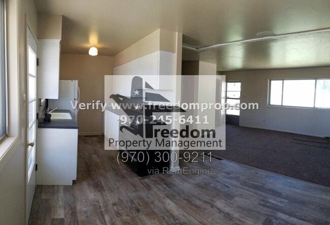 Photo - 2015 Gunnison Ave