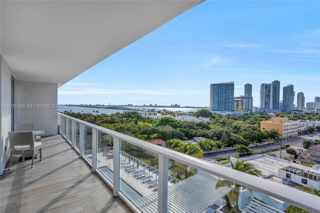 Building Photo - 4250 Biscayne Blvd Unit 1116