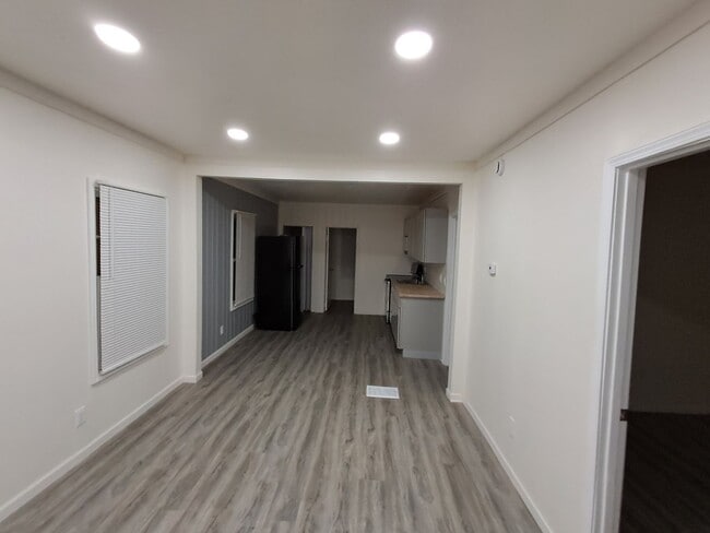 Photo - 2-bedroom, newly remodeled home on Flint's far east side
