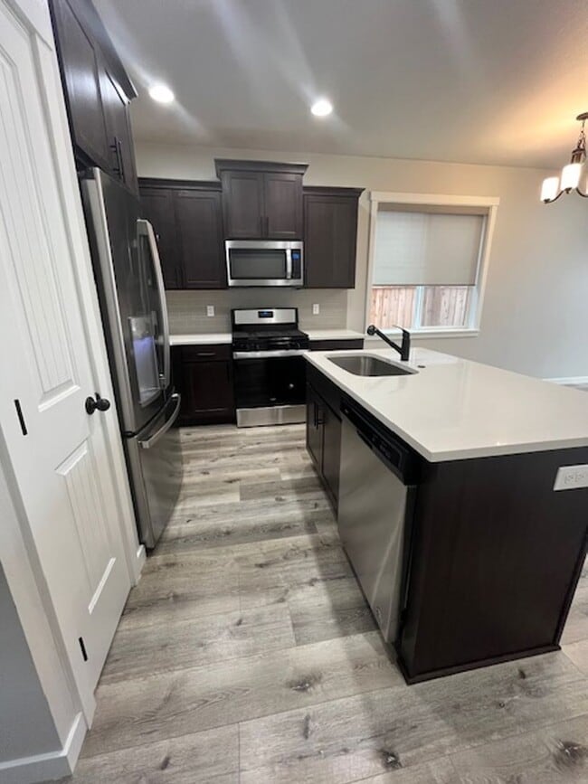 Photo - Coming soon - 3 Bedroom 2.5 Bath Newberg OR