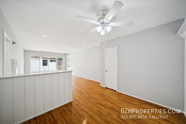 Photo - 5307 Vantage Ave Unidad 6