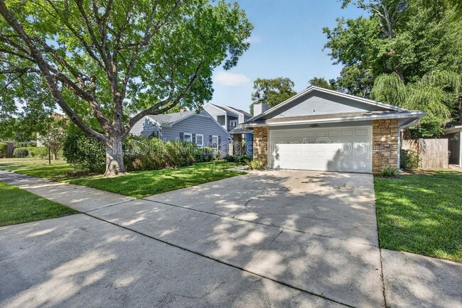 Photo - 1146 Western Way