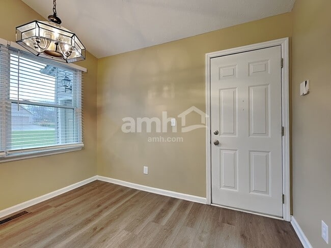 Photo - 510 Arlington Dr