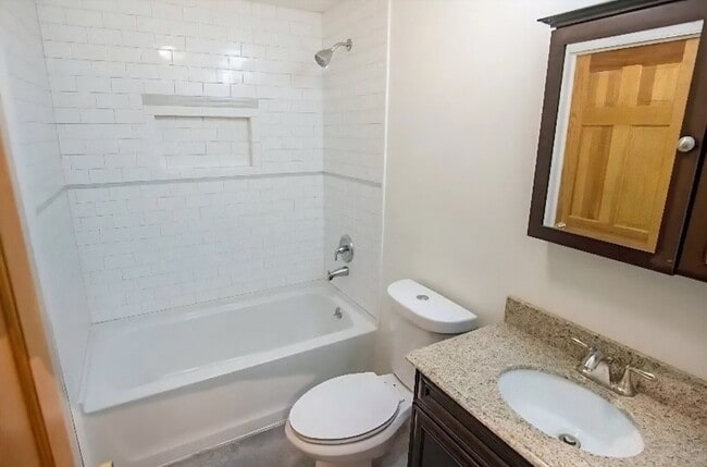 Photo - 772 Franklin Rd