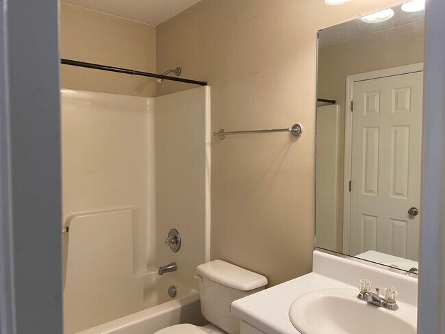 Photo - Wheeler Lake Townhome in West Augusta
