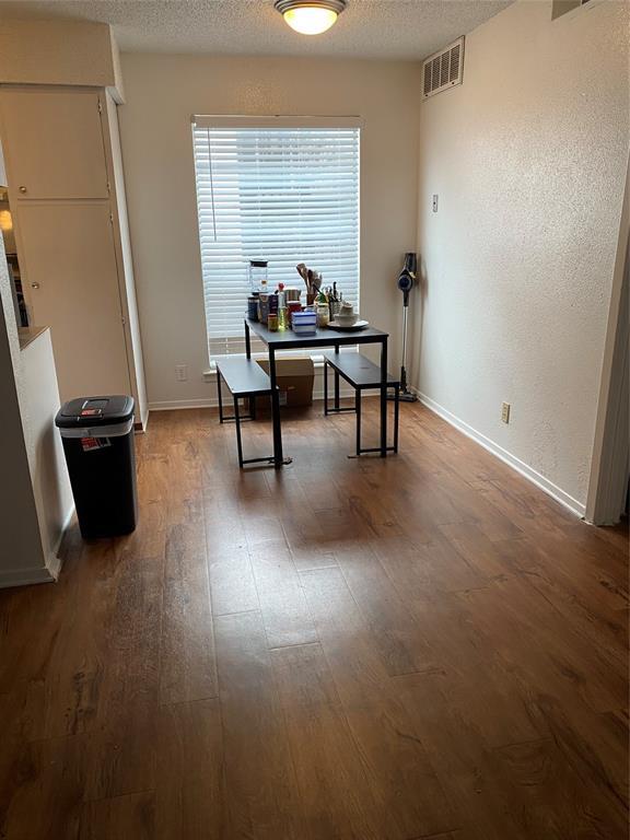 Photo - 2801 Hemphill Park Unit A201