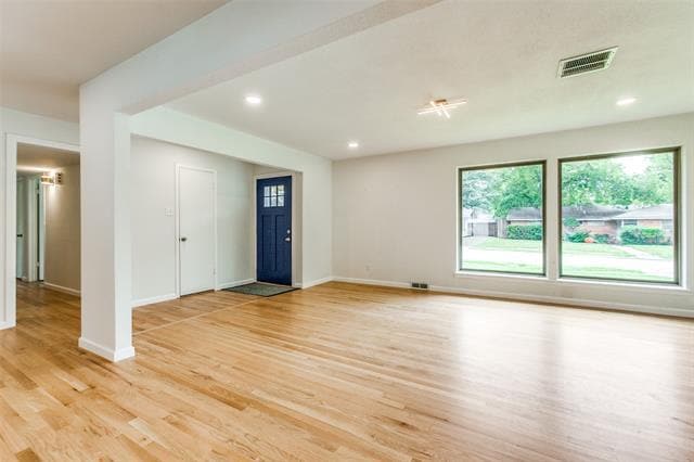 Photo - 3517 Woodleigh Dr