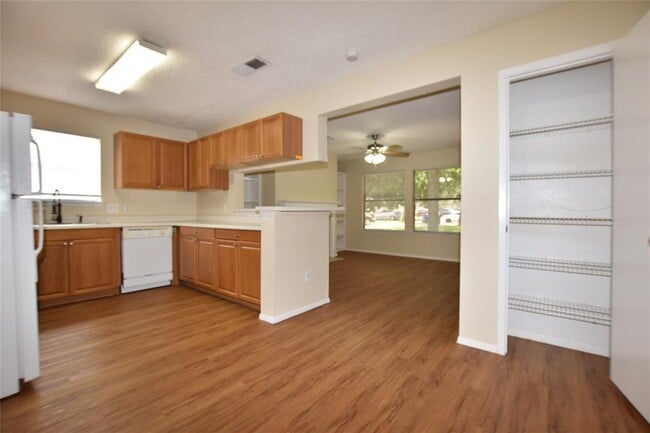 Photo - 2804 Jadewood Ct