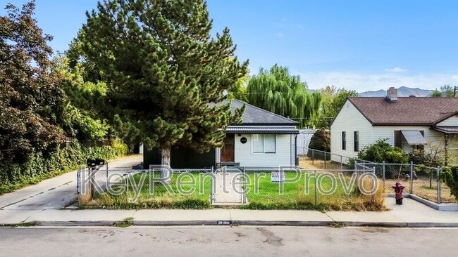 Photo - 494 N Emery Ave