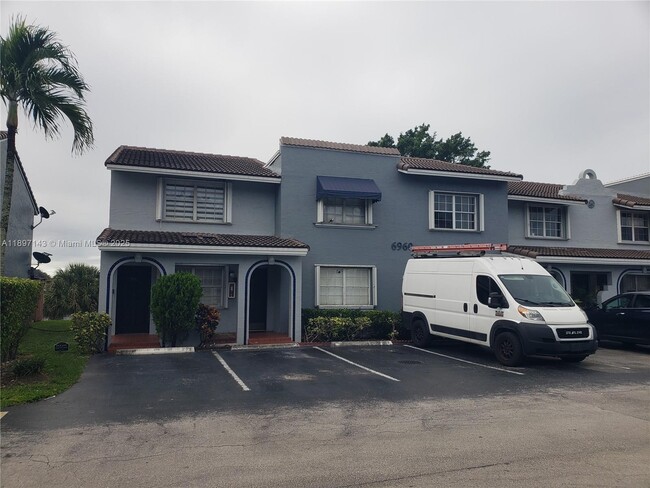 Photo - 6960 NW 173rd Dr Unit 701