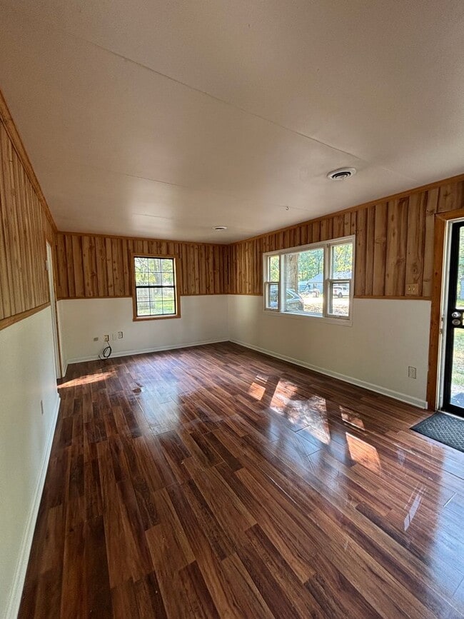 Photo - 3 bdrm 1 Bath home near Millington Elementary