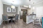2BR, 2BA - 1102SF