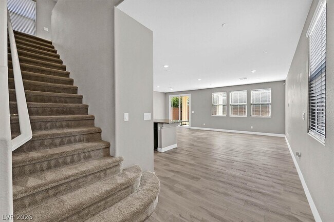Photo - 2823 Turnstone Ridge St