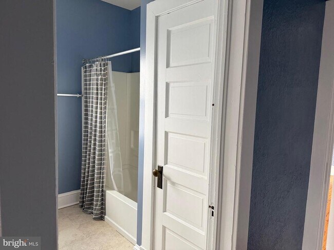 Photo - 3 S Church St Unidad 203