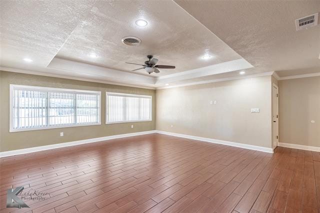 Photo - 4909 Don Juan St