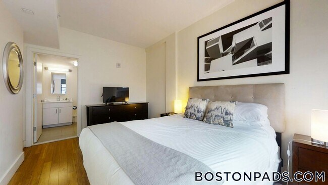 Photo - 8 Winter St Unit 903