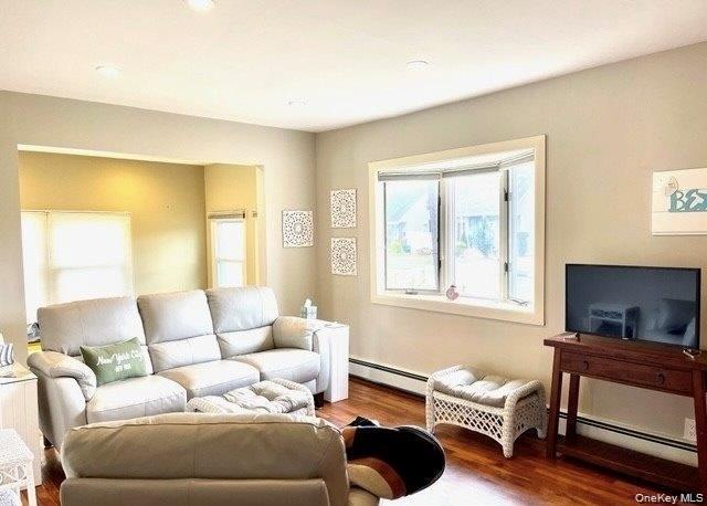 23 Rosebud Ave