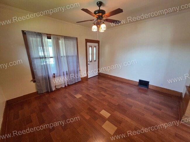 Photo - Spacious 2 bedroom house Second Month's rent free for First Responders