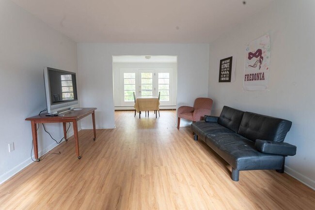 Photo - Birchwood Gardens