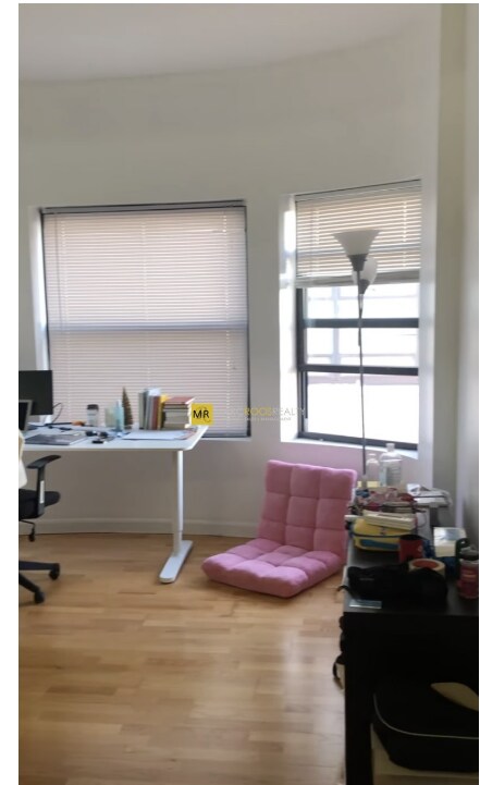 Photo - 591 Beacon St