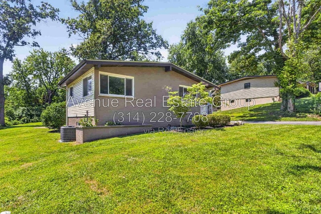 6 The Knolls Ln