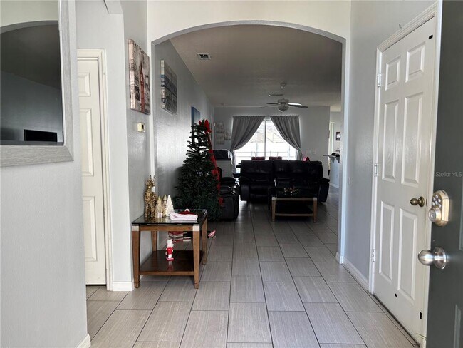 Photo - 924 Emerald Green Ct