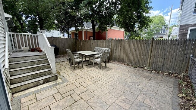 Photo - 14 Chandler St Unit 1