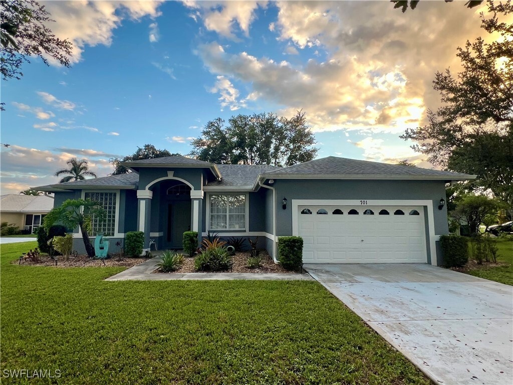Photo - 701 Meyer Dr