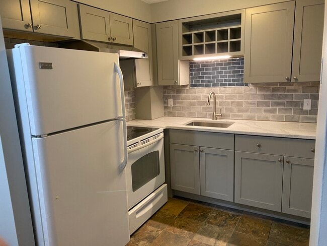Photo - 45 Oval Rd Unit 31