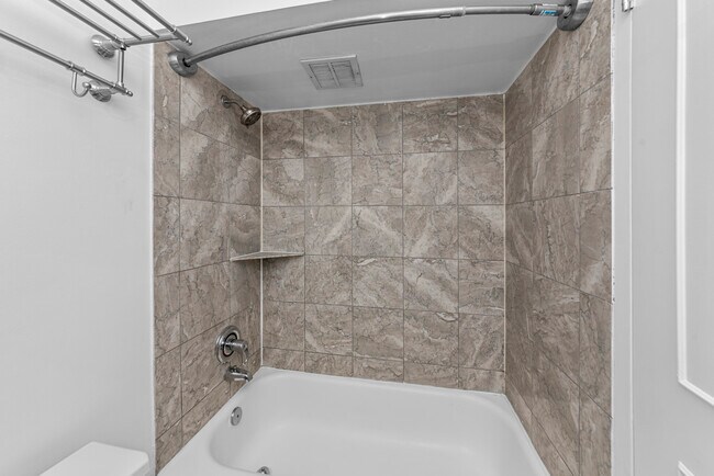 Photo - 2600 N Hampden Ct Unit K2