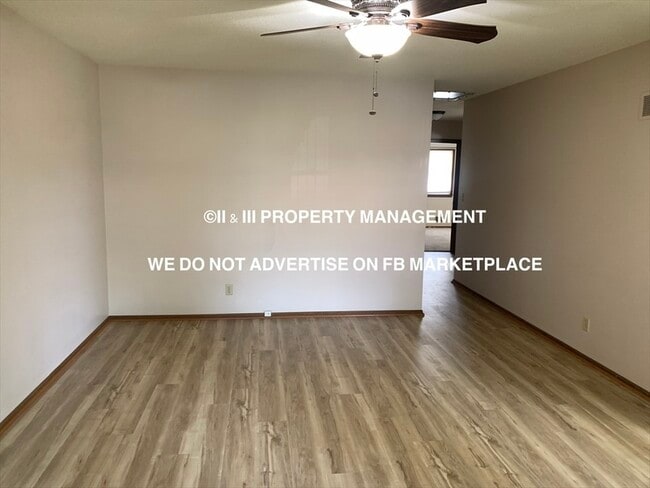 Photo - 1408 SW Sunset St