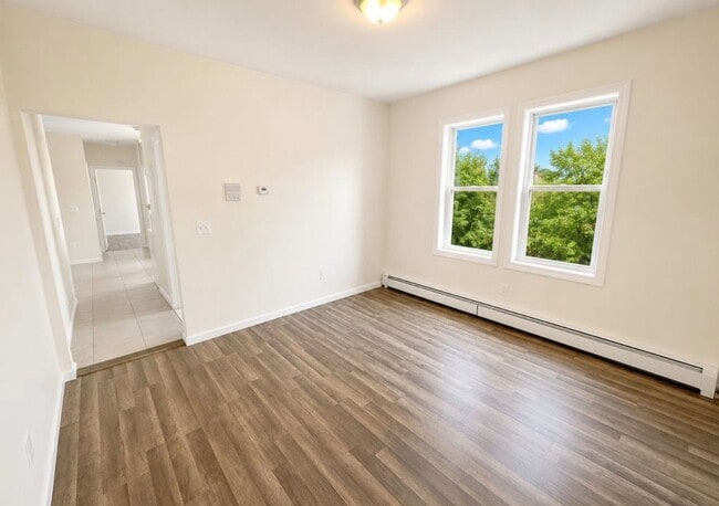 Photo - 204-206-206 Magnolia St Unit 3R