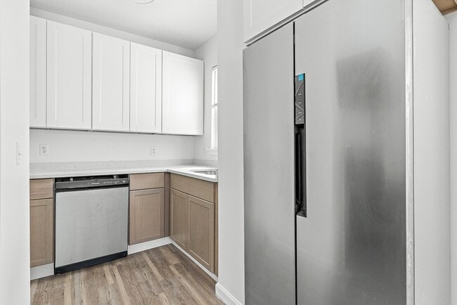 Photo - 18 St Clair St Unit 2