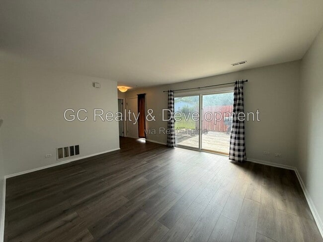 Photo - 1565 Avati Ln