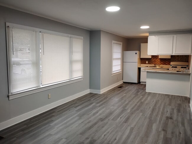 Photo - 1711 2nd Terrace