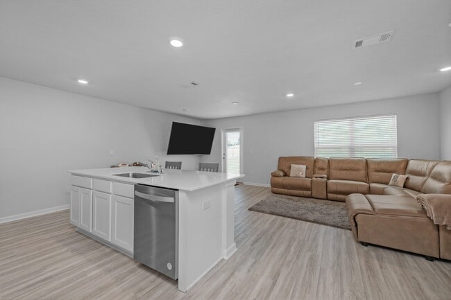 Photo - 2659 Saltgrass Way