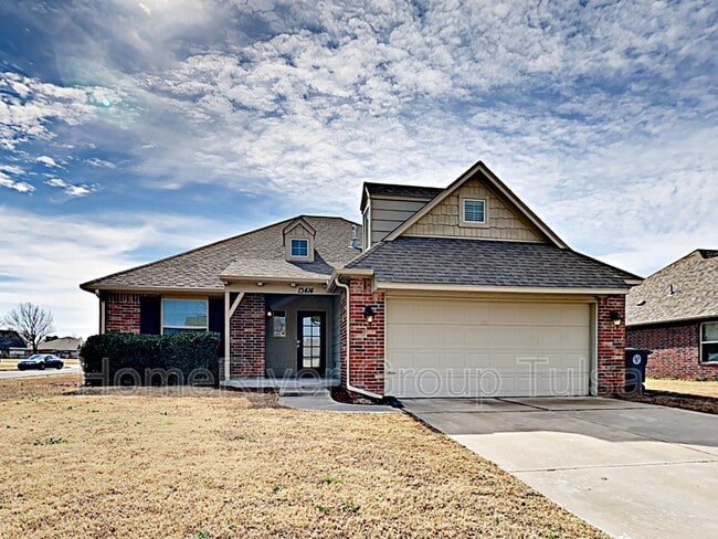 Photo - 13414 E 43rd Pl