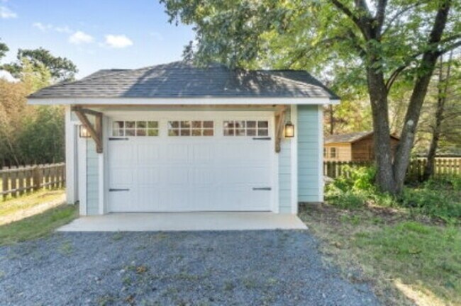 Photo - 155 Piney Ln