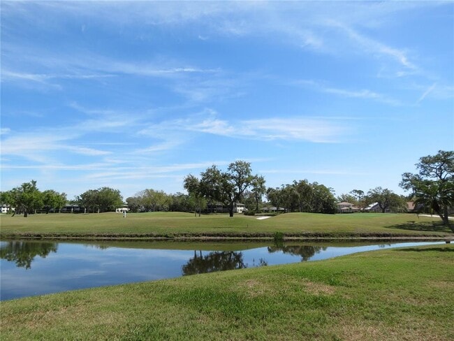 7193 W Country Club Dr N Unit 138
