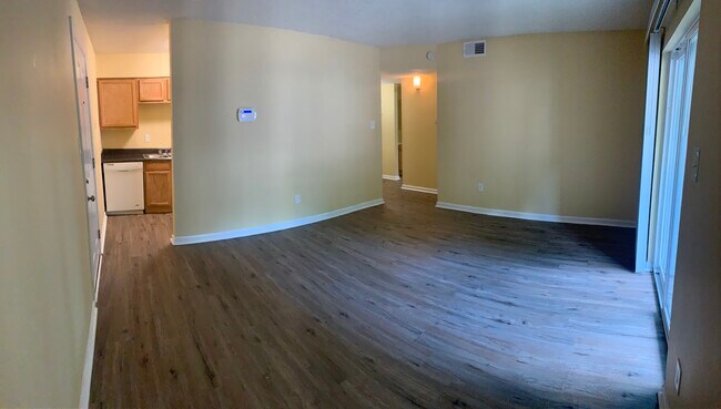 1/1 Livingroom